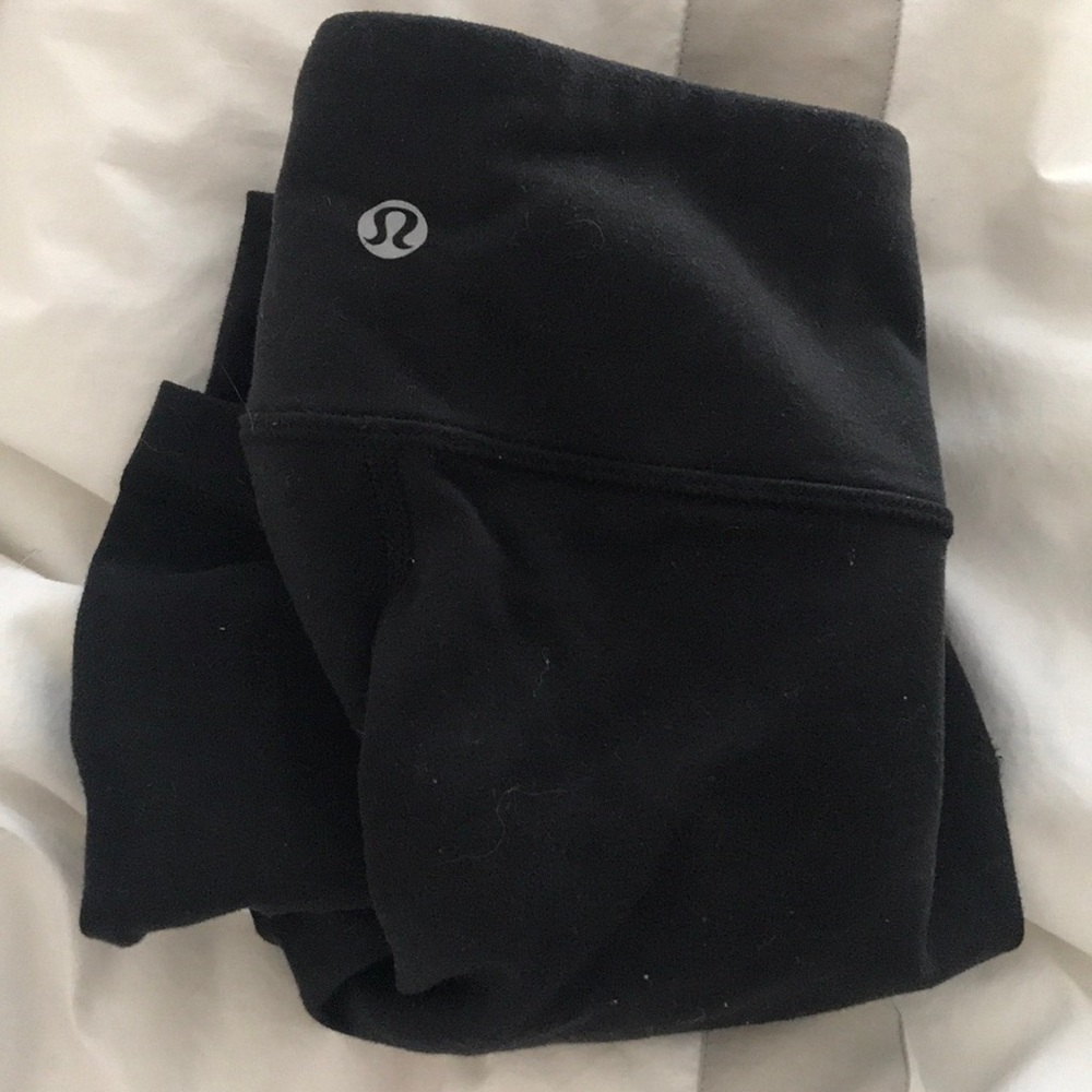 Lululemon cropped leggings